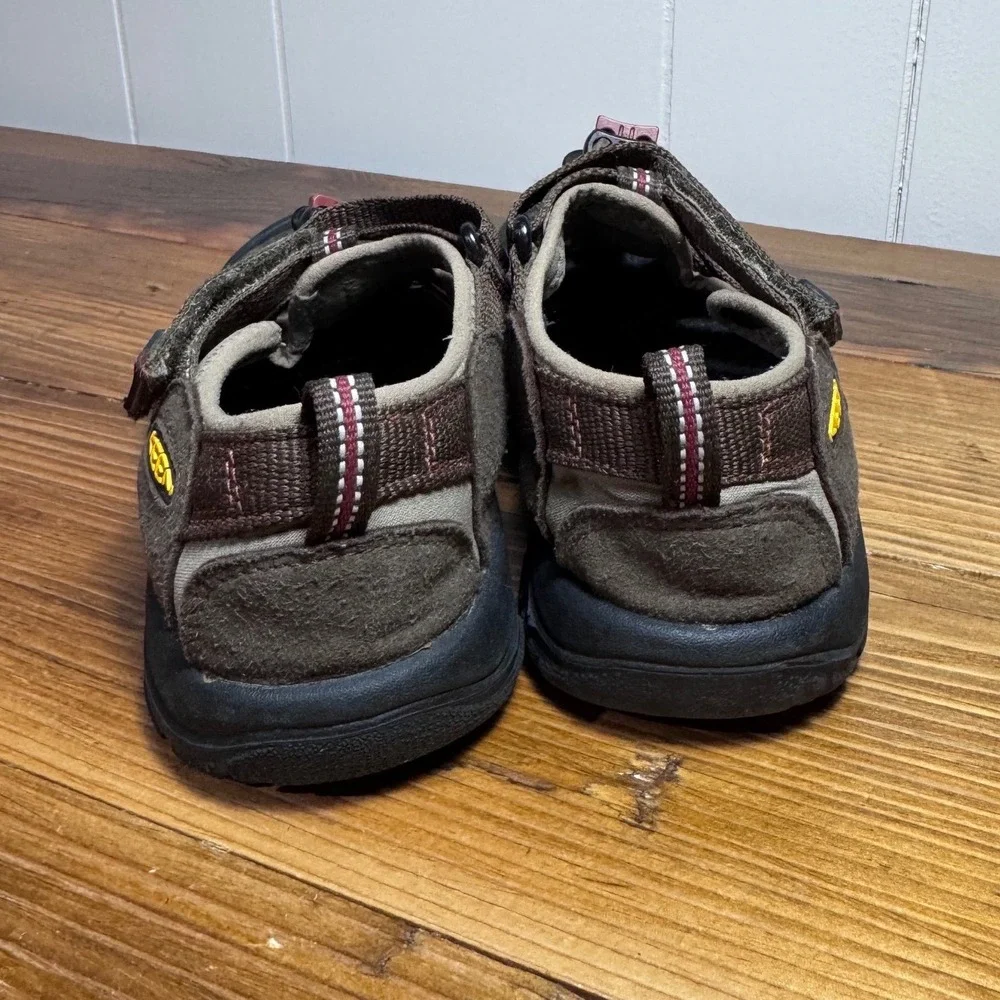 Keen Kids Brown Black Outdoor Sandals